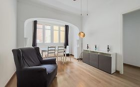 Bed&Bcn Mas Apartments